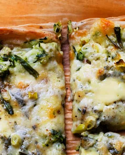 Courgette, mozzarella and spring onion tart