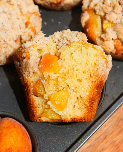 Peach Streusel Muffins