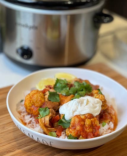 Slow Cooker Indian Spiced Chicken and Cauliflower