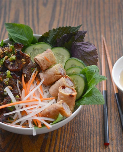 Bún Thịt Nướng Recipe (Vietnamese Grilled Pork & Rice Noodles)