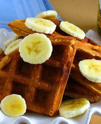 Vegan Peanut Butter Banana Waffles Recipe
