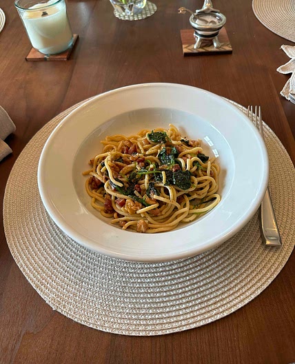 Spinach and pancetta pasta