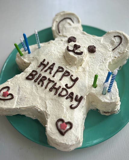 Cardamom Bear Cake