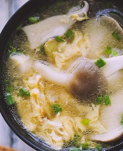 Egg Flower Soup with Oyster Mushroom