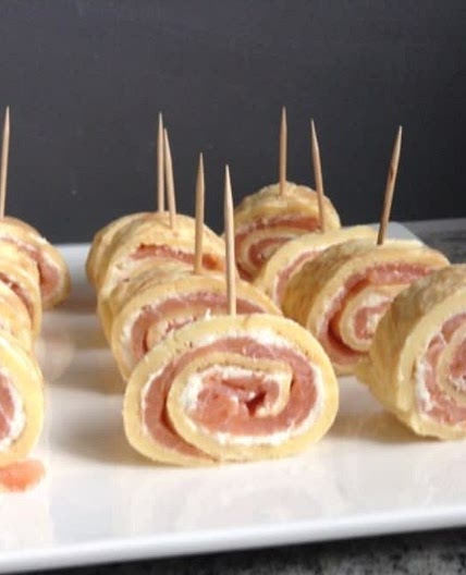 Lachsröllchen