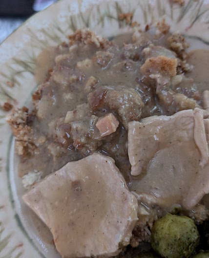 Quelle's Instapot Smothered Pork chops