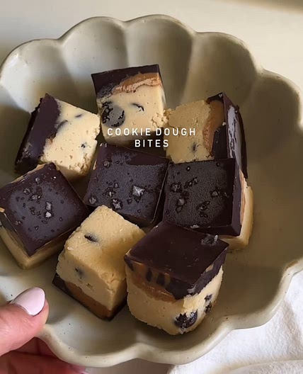 Cookie dough bites🍪