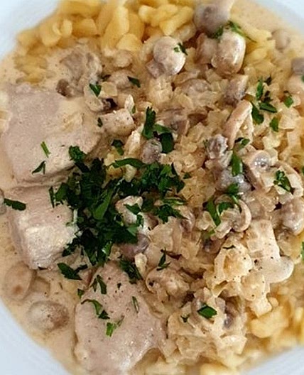 Schweinefiletmedaillons in Pilzrahmsauce