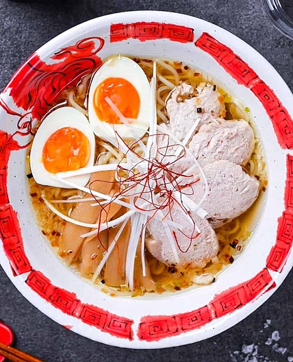 Chicken Shio Ramen (Salt Base Broth)