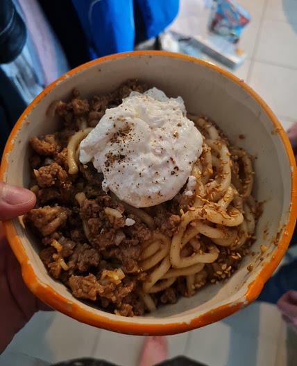 Nouilles sautées au boeuf