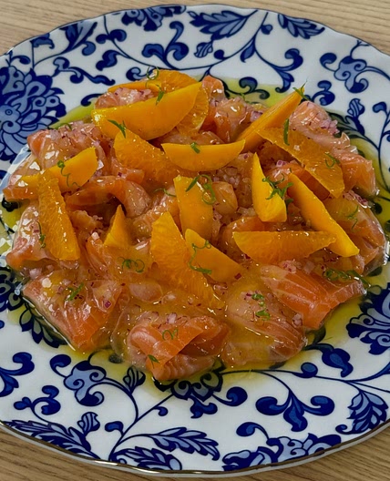 Mango hananero salmon crudo
