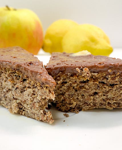 Carob cake