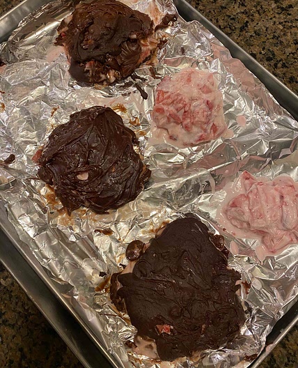 Chocolate and strawberry yogurt clusters 