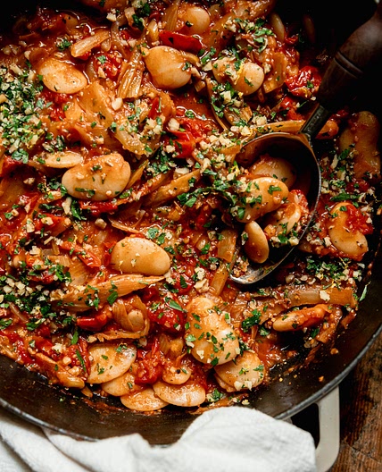 Caramelized Fennel, Tomato & Butter Bean Skillet