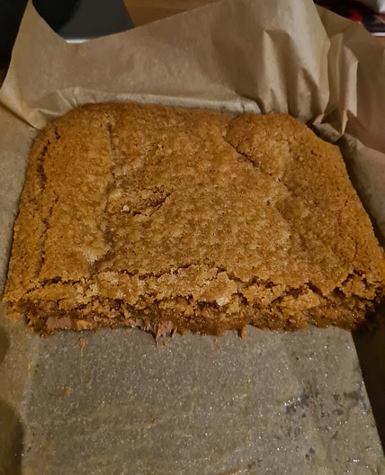 Biscoff Choc Chunk Slice