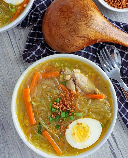 Chicken Sotanghon Soup