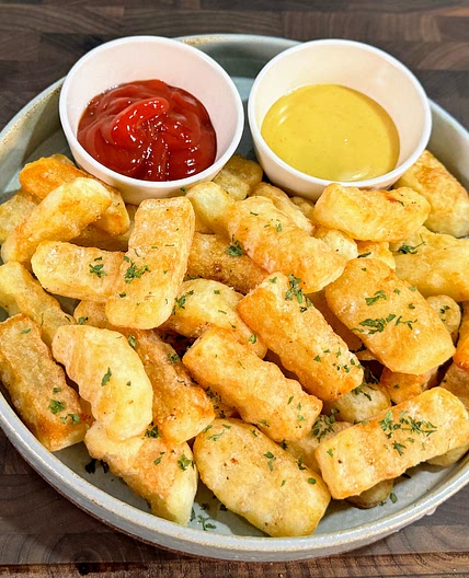 How To Make CRISPY French Fries At Home✨
