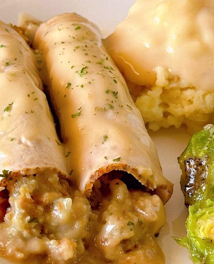 Easy Turkey & Stuffing Roll Ups with Creamy Gravy