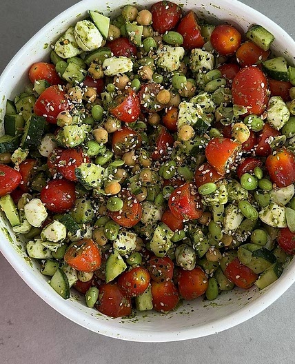 this entire recipe has 81G PROTEIN!! sign me up for all the lett