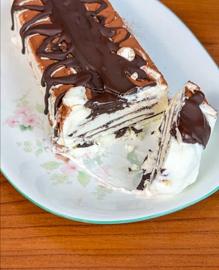 “VIENNETTA” ICE CREAM CAKE