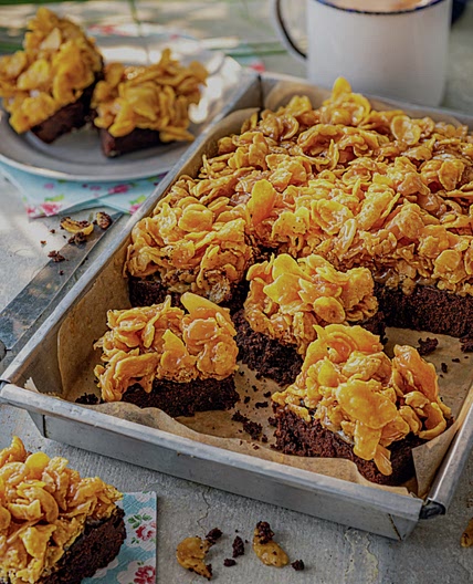  Cornflake caramel brownie