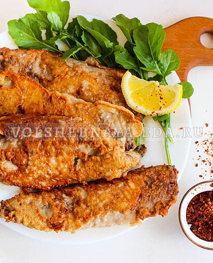 Жареная скумбрия в кляре