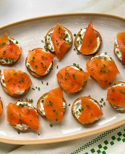 Smoked Salmon and Cream Cheese Crostini Recipe