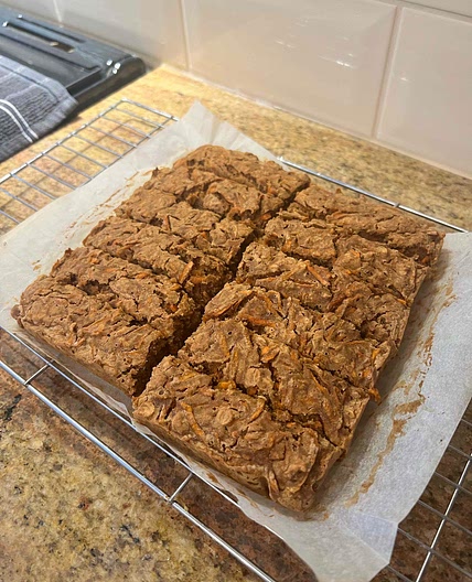 Vegan GF Carrot Cake Tray Bake 