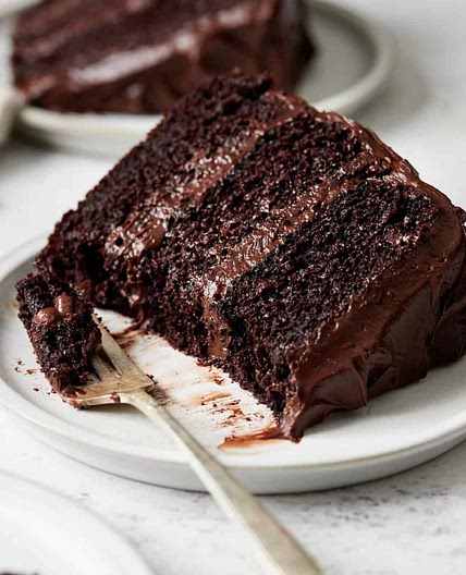 D'licious Chocolate Cake