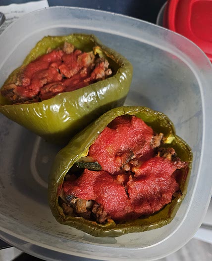 Stuffed Green Pepper (low carb)