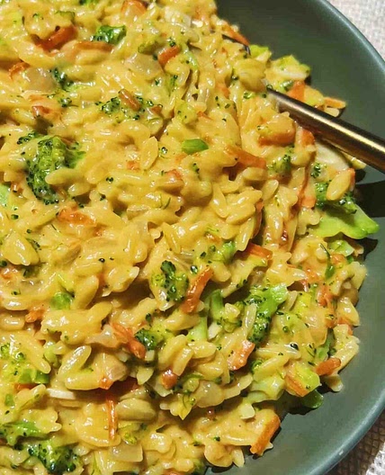 Cheesey orzo pasta and veg8