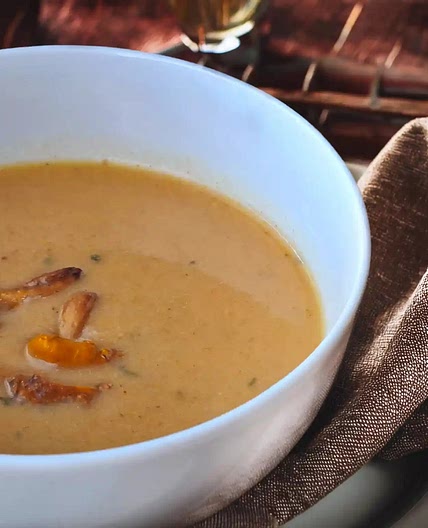 Best Creamy Chanterelle Mushroom Soup (no cream)