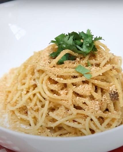 Pasta ca’ Muddica Atturrata (Pasta with Toasted Breadcrumbs)