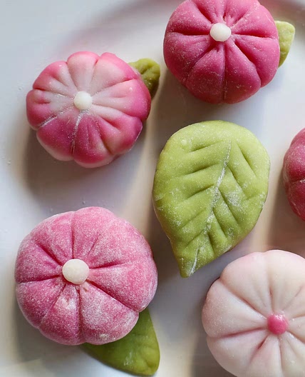 Flower Snow Skin Mooncake
