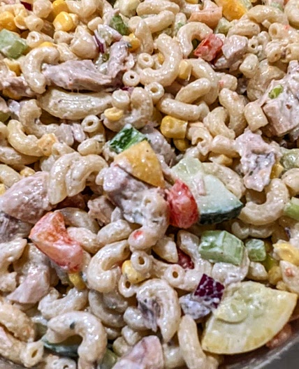 Summer chicken pasta salad