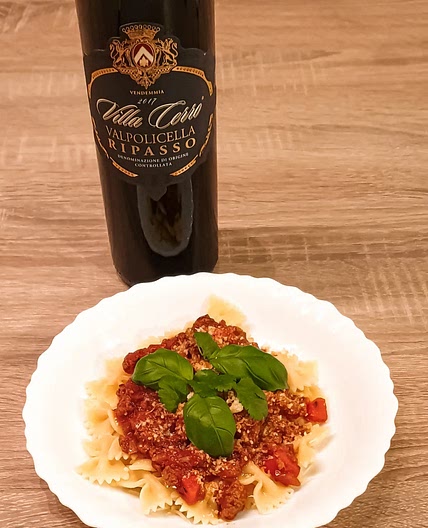 Farfalles à la bolognaise