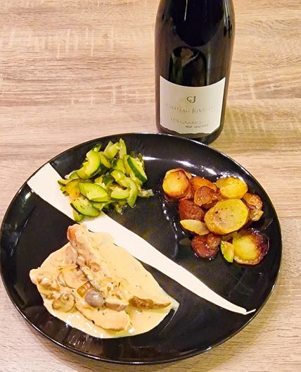 Filet de poulet en sauce crémeuse à la moutarde