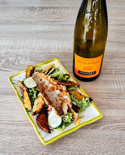 Salade scandinave et filet de merlu à la moutarde
