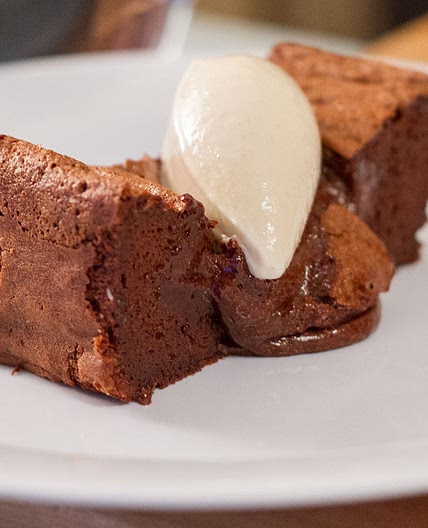 Gâteau au chocolat deux textures