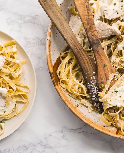 Copycat Olive Garden™ Chicken Alfredo