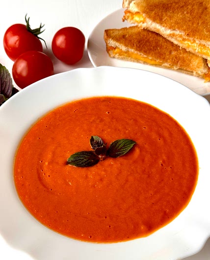 Creamy Roast Tomato and Pepper soup