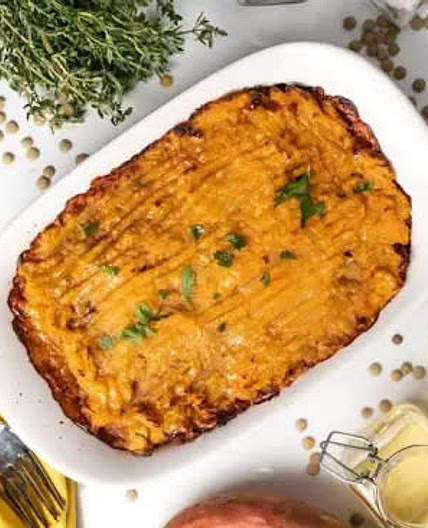 Spiced 'shepherd's pie' with butterbean crust