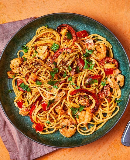 Creamy Harissa, Charred Pepper & King Prawn Spaghetti