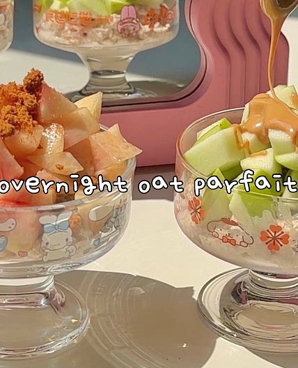 Overnight oat parfait
