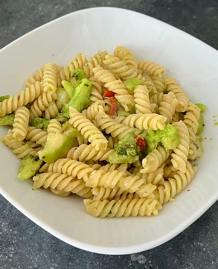 Fusilli aglio, olio, peperoncini e broccoli 