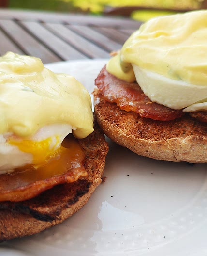 Eggs Benedict