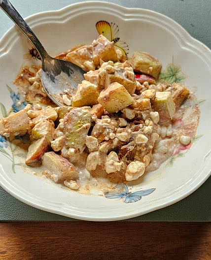 Apple cinnamon cottage cheese
