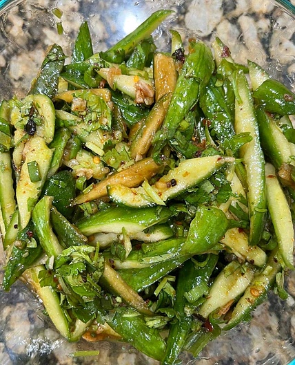 Smashed Cucumber Salad (拍黃瓜)