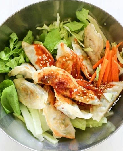 Bibim Mandu (Korean Potsticker Salad)