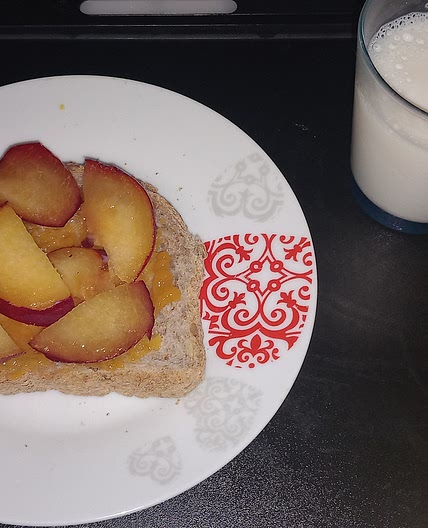 Toast e latte